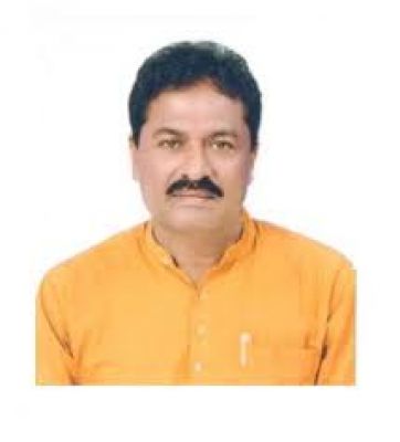 अभनपुर में भी भाजपा जीती : इंद्रकुमार साहू ने धनेन्द्र साहू को हराया