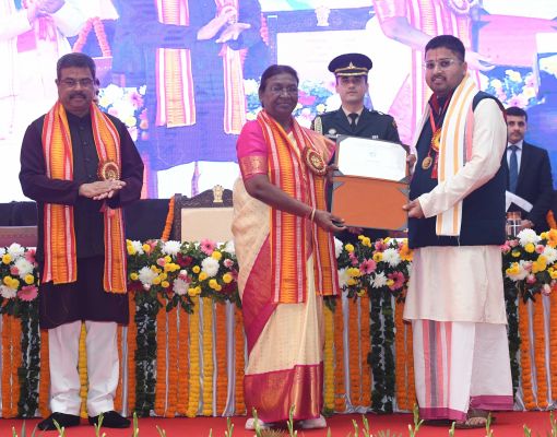 भारतीय संस्कृति की पहचान और वाहक रही है संस्कृत : राष्ट्रपति