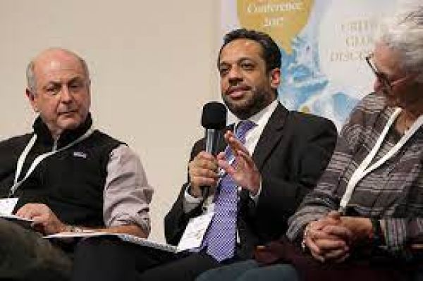 जलवायु सम्मेलन (कॉप28) ने सभी मोर्चों पर निराश कियाः डॉ. अरुणाभा घोष