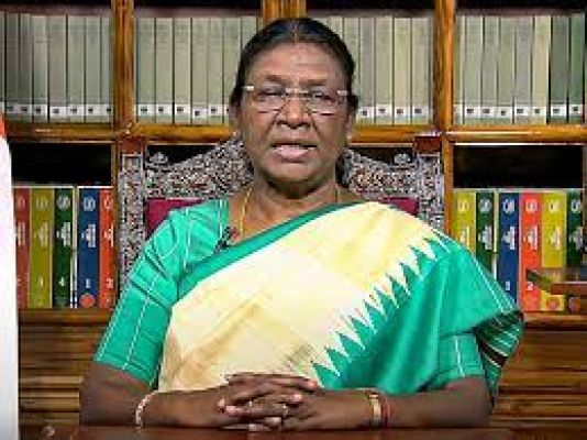देश को विकसित बनाने में महिलाओं को निभानी होगी महत्वपूर्ण भूमिका- राष्ट्रपति द्रौपदी मुर्मू