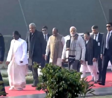 राष्ट्रपति और प्रधानमंत्री पहुंचे 'सदैव अटल', पूर्व प्रधानमंत्री वाजपेयी को दी श्रद्धांजलि