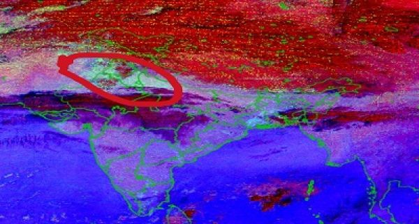 मौसम विभाग ने आगामी कुछ दिनों में पश्चिमी हिमालय क्षेत्र में व्यापक वर्षा और बर्फबारी की अनुमान व्यक्त किया @Indiametdept