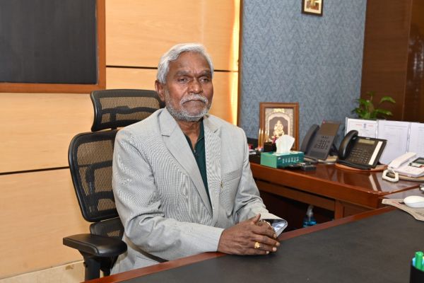 चम्पाई सोरेन सरकार की अग्निपरीक्षा आज