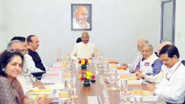 एक राष्&zwj;ट्र, एक चुनाव को लेकर उच्&zwj;च स्&zwj;तरीय समिति ने कल नई दिल्&zwj;ली में तीन राजनीतिक दलों के प्रतिनिधियों के साथ विचार-विमर्श किया