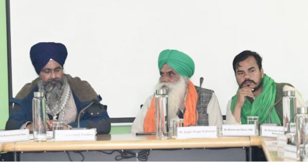 केंद्र ने आंदोलनकारी पंजाब के किसान संगठनों को तीन फसलों को एमएसपी पर खरीदने का प्रस्ताव दिया