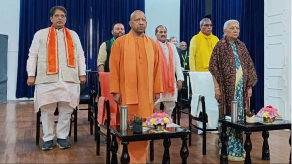 उप्र में योगी मंत्रिपरिषद का विस्तार, ओपी राजभर समेत 4 नए मंत्री शामिल