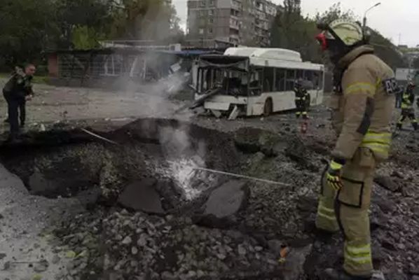 भारत ने कड़ाई से उठाया रूस मुद्दा, कहा सेना में भारतीय सहायकों को जल्द करे कार्यमुक्त