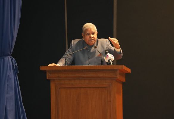 आयात से विदेशी मुद्रा का हो रहा है नुकसान, स्वदेशी को प्राथमिकता दी जानी चाहिए : जगदीप धनखड़