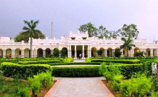 क्यूएस वर्ल्ड यूनिवर्सिटी रैंकिंग : 25 विषयों के लिए दुनिया के सर्वश्रेष्ठ विश्वविद्यालयों में से एक है डीयू