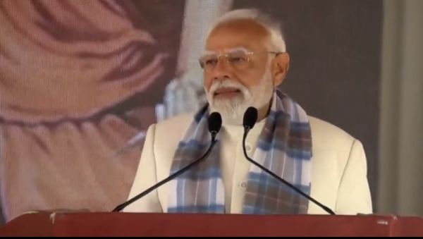 प्रधानमंत्री आज पहली वंदे भारत स्लीपर ट्रेन को हरी झंडी दिखाएंगे