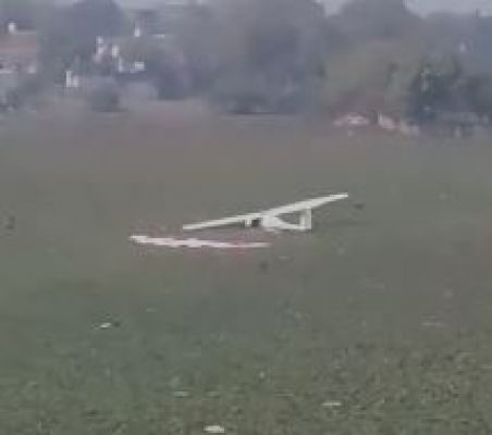 उप्र के प्रयागराज में सेना का ​ट्रेनी विमान गिरा