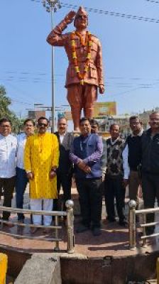 सुभाष चौक में नेताजी सुभाष चंद्र बोस की जयंती श्रद्धा एवं उल्लास के साथ मनाई गई