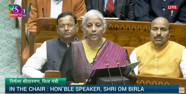 बजट : वित्तमंत्री सीतारमण ने बजट भाषण में गिनाए &lsquo;तीन कर्तव्य&rsquo;