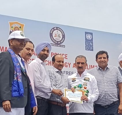 कांगड़ स्कूल को स्टेट अवार्ड, सीएम ने किया सम्मानित