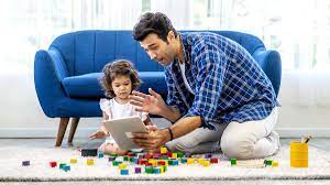 बच्चों का डिजिटल संसार, क्रिटिकल उपहार