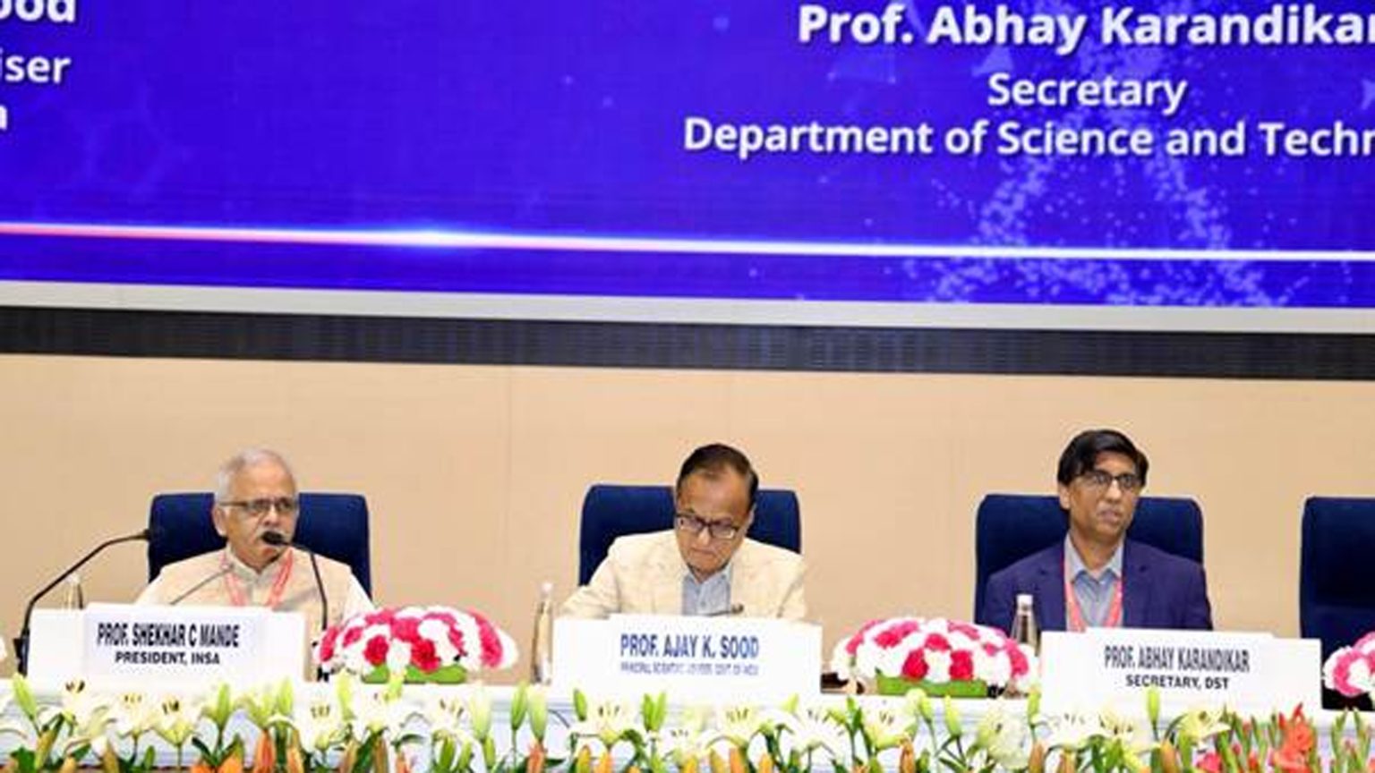 विज्ञान और नीति के बीच समन्वय अनुसंधान को वास्तविक दुनिया में प्रभावी बनाने की कुंजी है: राष्ट्रीय विज्ञान दिवस 2026 पर विशेषज्ञों का मत।