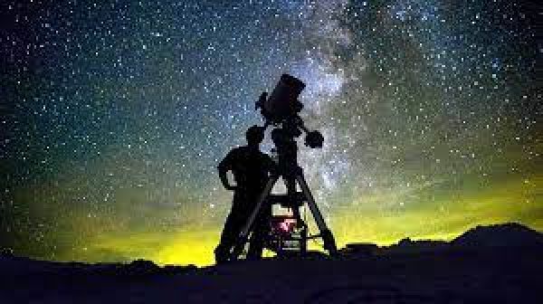  किसी अन्य तारे से आया पहला मेहमान