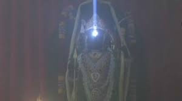 अयोध्&zwj;या में कैसे हुआ रामलला का सूर्य तिलक? जानें इसके पीछे का साइंस