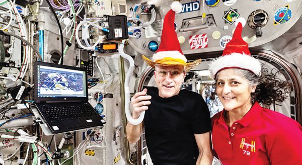 ISS में फंसे नासा अंतरिक्ष यात्री सुनीता विलियम और उनके साथी की एक तस्वीर सामने आई  जिसे लेकर विवाद हुआ ... फिर विवाद बढ़ने के बाद नासा को जवाब देना पड़ा 