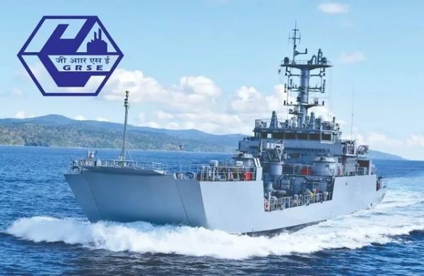 समुद्री परीक्षणों में सफलता के बाद भारतीय नौसेना को जल्द मिलेंगे दो आधुनिक युद्धपोत