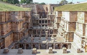 विश्व प्रसिद्ध पर्यटन स्थल है गुजरात का  रानी की वाव 