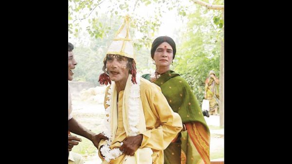 Artiste of fleeting form