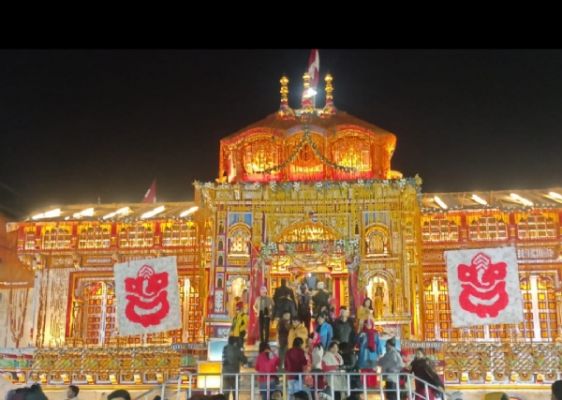 चारधाम यात्रा: बदरीधाम में अबतक 16 लाख 89 हजार से अधिक पहुंचे श्रद्धालु, 19 नवंबर को बंद होंगे कपाट