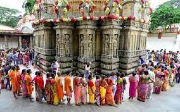 कामाख्या अंबुबासी मेला