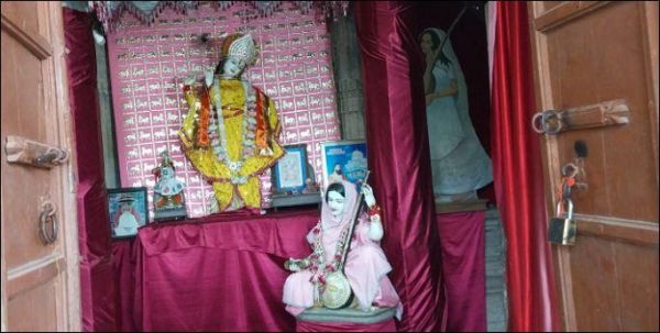 जिस मंदिर में जहर बन गया था अमृत, वहां आज भी गूंज रहे कृष्ण के भजन, चित्तौड़ व भक्ति का पर्याय बनी मीरा