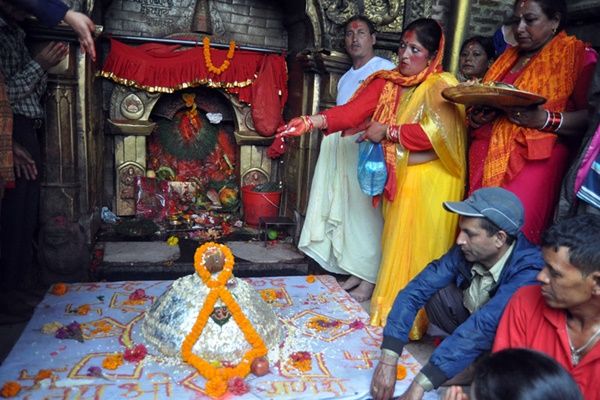  नेपाल में नेवार समुदाय ने पारंपरिक उत्साह से मनाई गणेश चतुर्थी